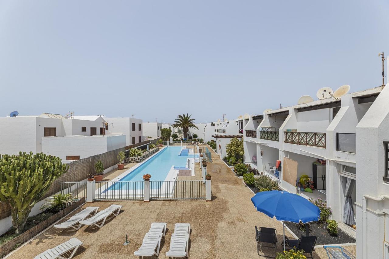 プエルト・デル・カルメンHola Arnage Pool Viewアパートメント エクステリア 写真